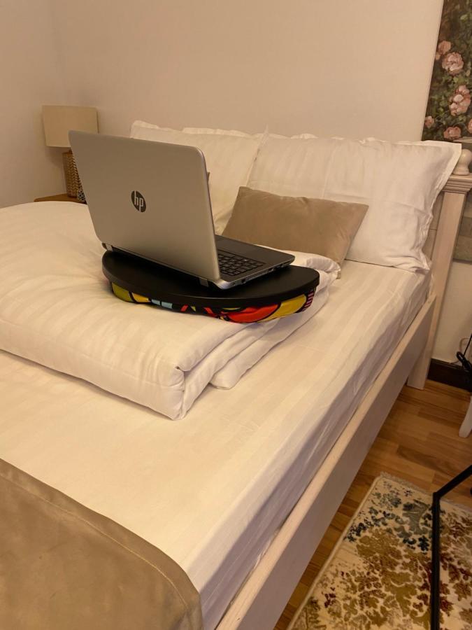 Charming Apartament ซีบิว ภายนอก รูปภาพ